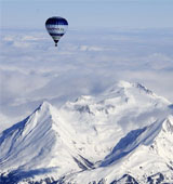 Vyhlídkový let balonem v Alpách - přelet Alp